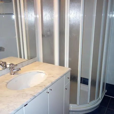 Royal 141 Lift & Terrace 8 Pers By Alpvision Residences Daire